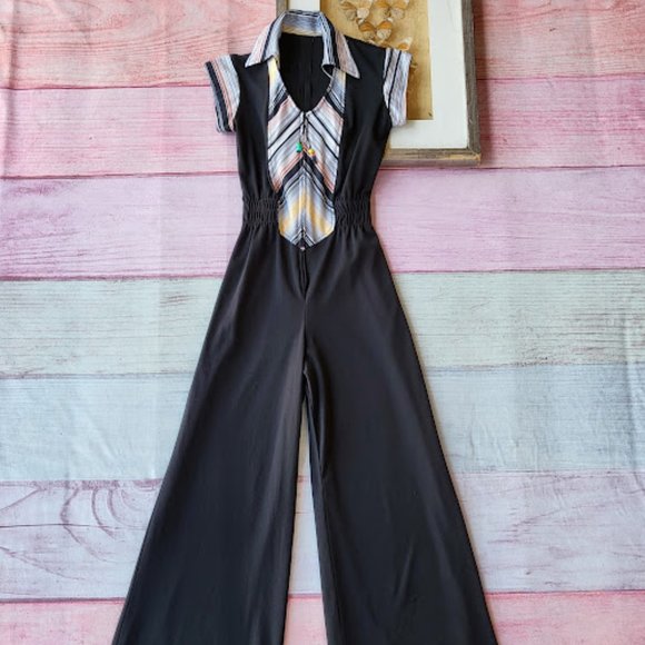 Vintage Pants - Vintage 70s Black Striped Short Sleeve Collared Retro Wide Leg Jumpsuit XS